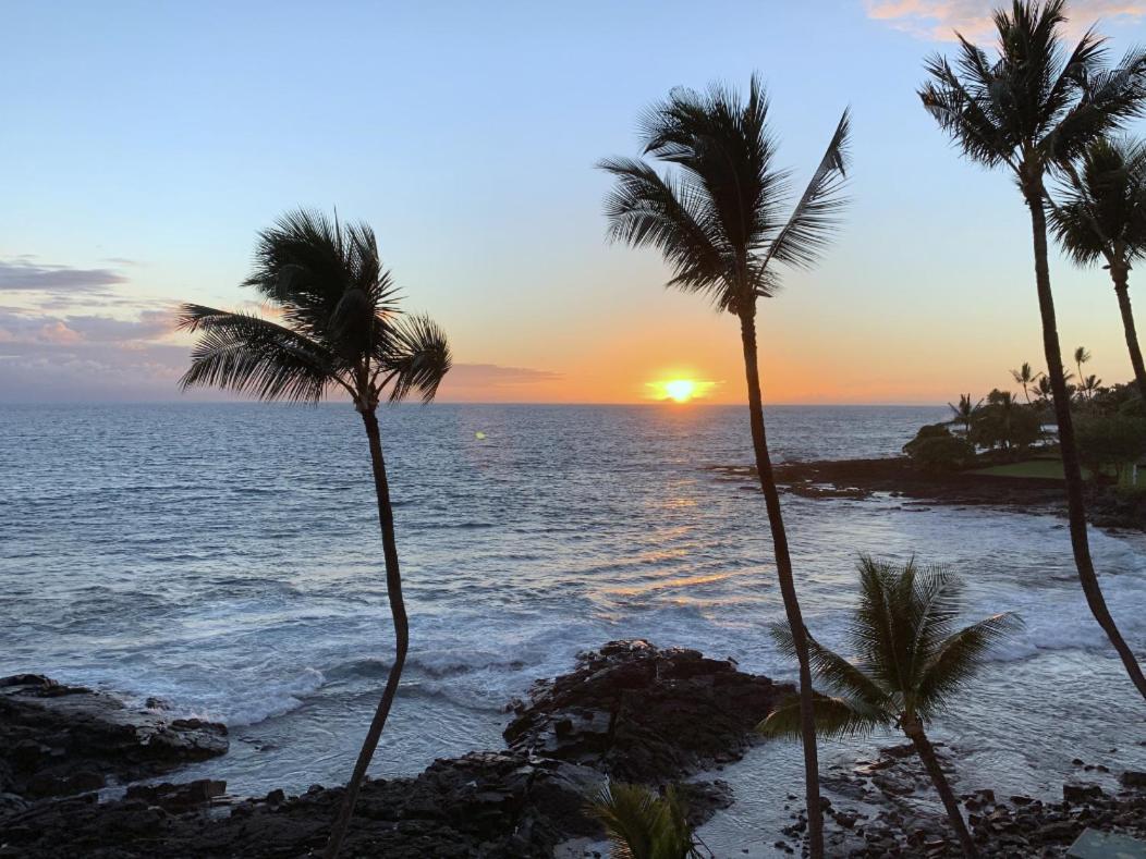 Oceanfront Luxury Condo Kailua-Kona Buitenkant foto
